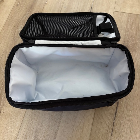 LL Bean Lunchbox - Picture 2 of 3